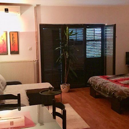 Dusica Apartmani ヤゴディナ エクステリア 写真