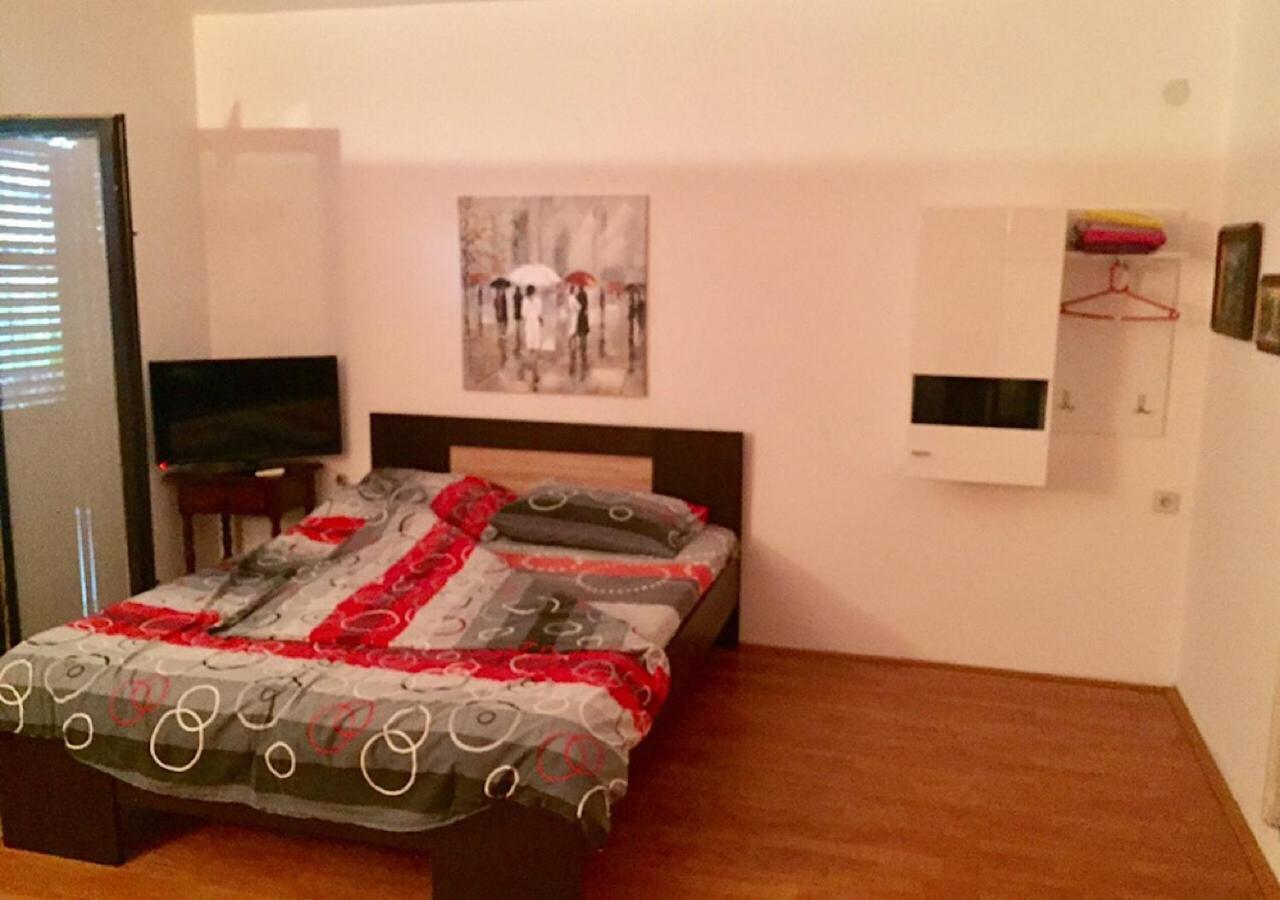 Dusica Apartmani ヤゴディナ エクステリア 写真